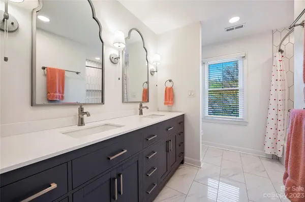 7307 Westcott TER, Charlotte, NC 28270