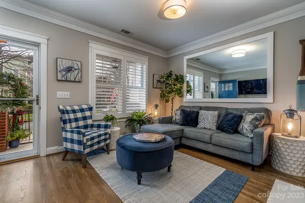 8127 Strandhill RD, Huntersville, NC 28078