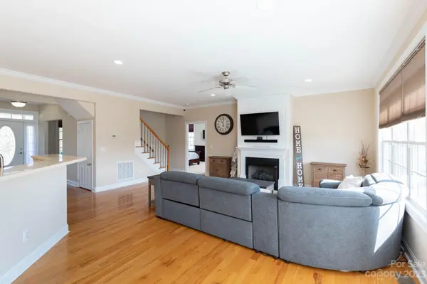 1249 Maddy LN, Rock Hill, SC 29732