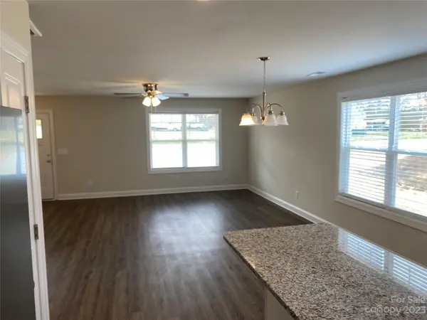 1113 S Juniper ST, Kannapolis, NC 28081