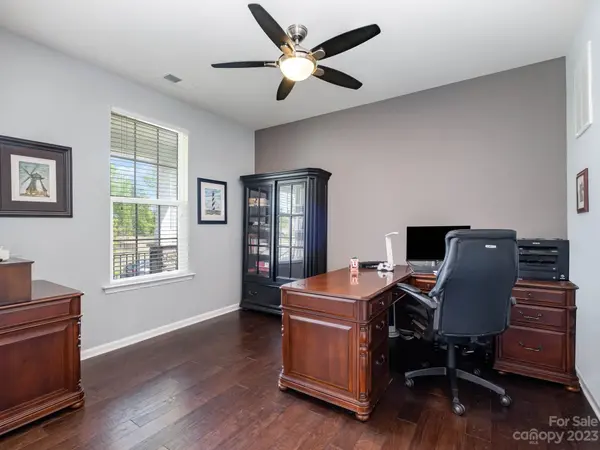 13519 Hyperion Hills LN, Charlotte, NC 28278