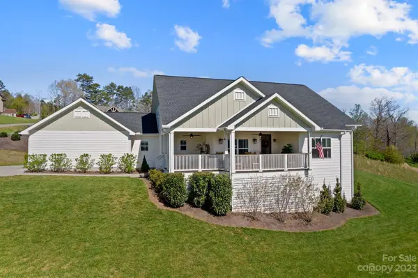 163 Israel RD, Leicester, NC 28748