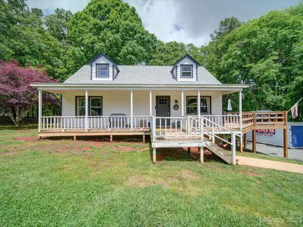 681 Family DR, Midland, NC 28107