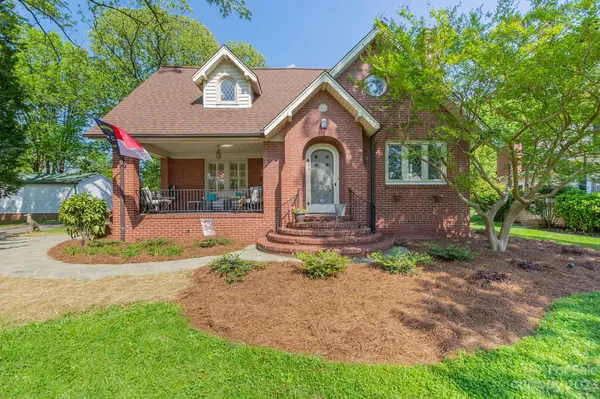 10 Hege DR, Lexington, NC 27292