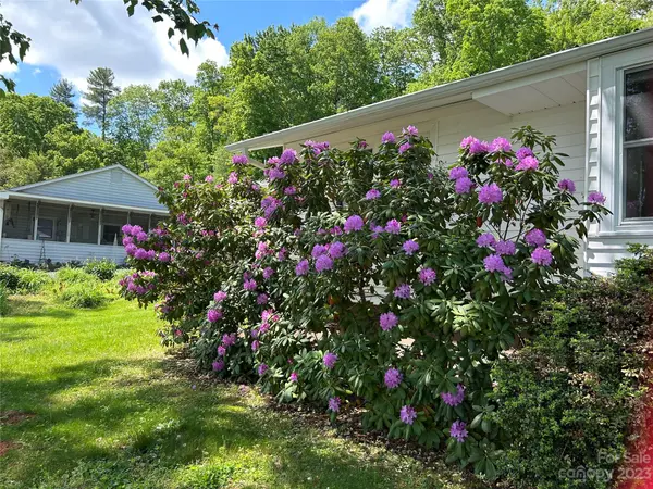 44 Banjo BR, Mars Hill, NC 28754