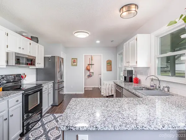 5602 Indian Brook DR, Matthews, NC 28104
