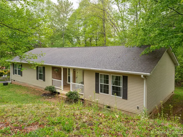 341 McCoy Cove RD, Black Mountain, NC 28711