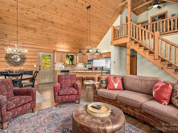 150 Toi TRL, Maggie Valley, NC 28751