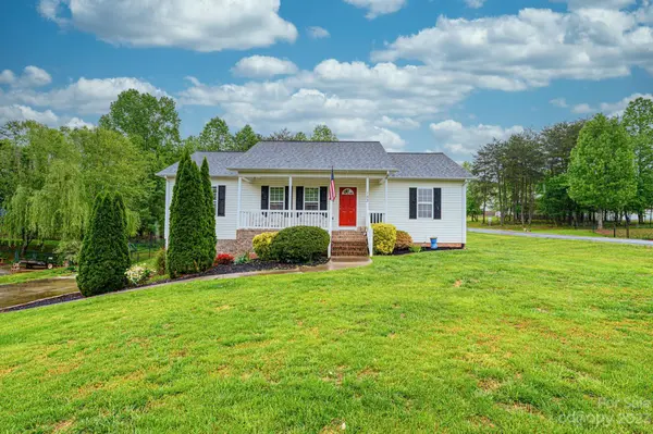 153 Deer Creek DR, Hudson, NC 28638