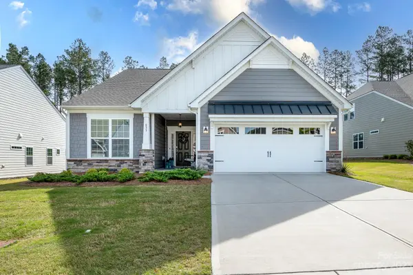 833 Botticelli CT, Mount Holly, NC 28120