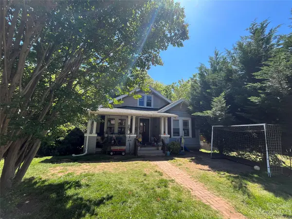 423 5th ST SW, Hickory, NC 28602