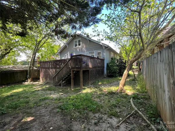 423 5th ST SW, Hickory, NC 28602