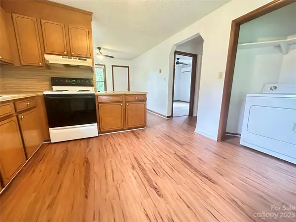 407 Carolina AVE, Rockwell, NC 28138