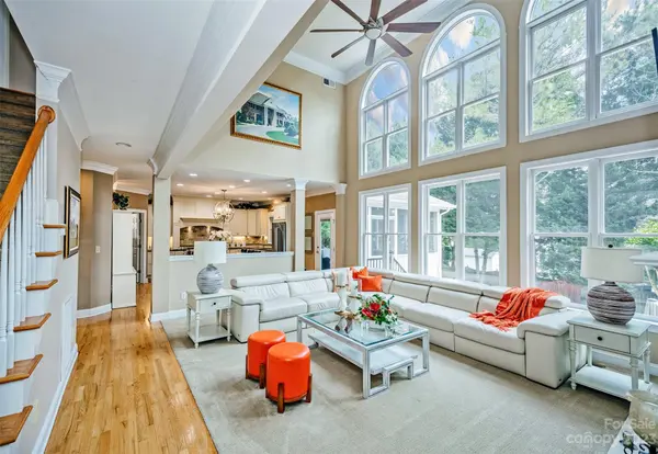 6406 Riverside Oaks DR, Huntersville, NC 28078