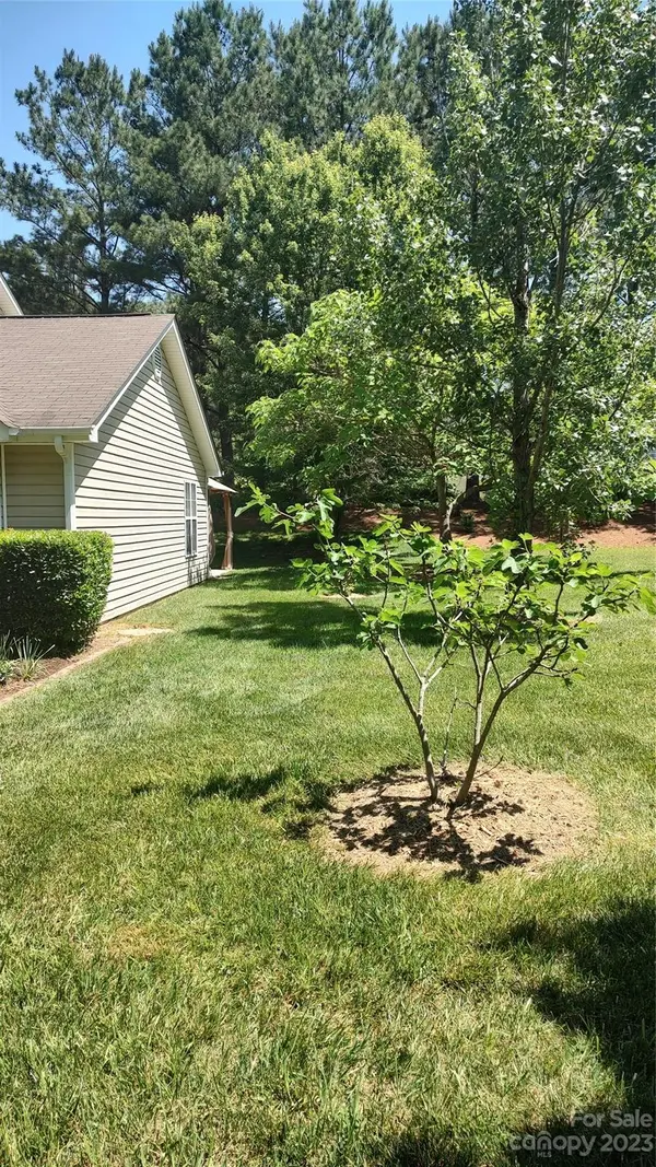 12158 Goff House CT, Charlotte, NC 28214