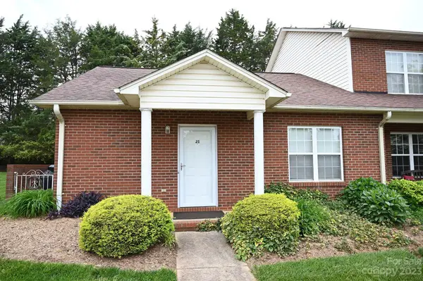 102 NE Brandywine DR NE, Conover, NC 28613
