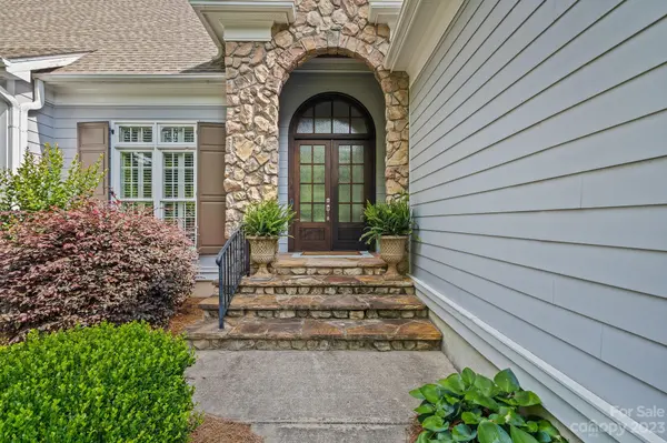 227 Wild Harbor RD, Mooresville, NC 28117