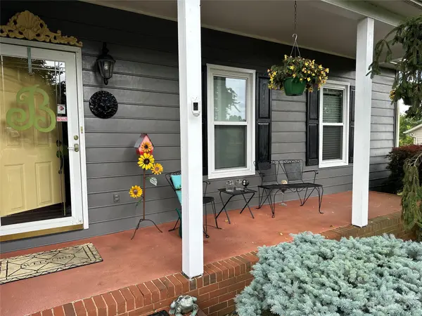 1377 Pear DR, Conover, NC 28613