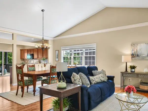 49 Headwater DR, Laurel Park, NC 28739