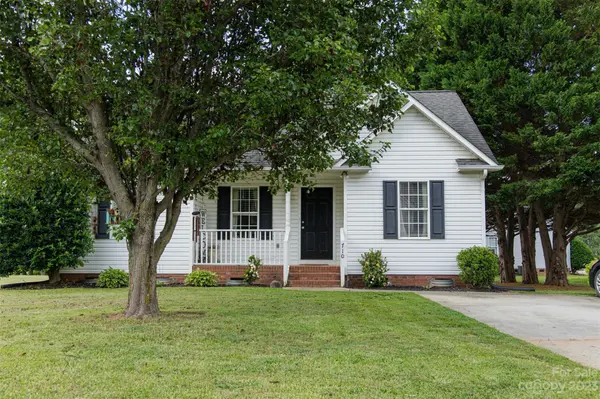 710 Golden Bell DR, Rock Hill, SC 29732