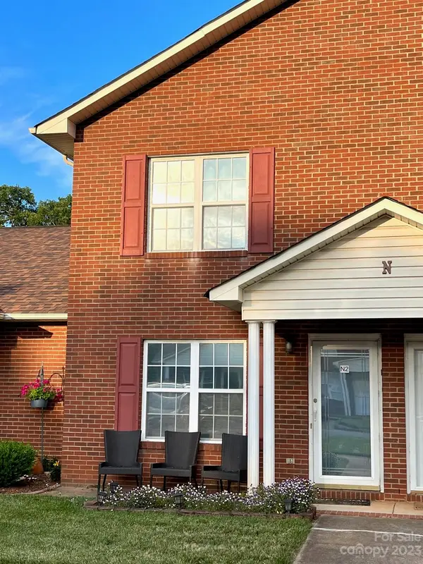 102 Brandywine DR NE #N2, Conover, NC 28613