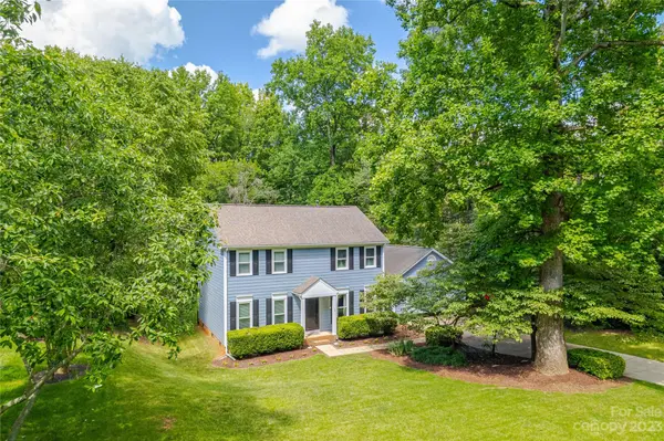 104 Aurora LN, Huntersville, NC 28078