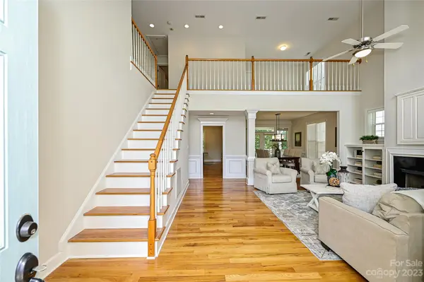 5724 Chalyce LN, Charlotte, NC 28270