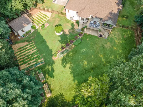 1070 Rosewood DR, China Grove, NC 28023