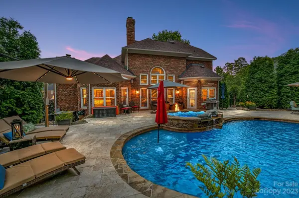 902 Bailey CT, Matthews, NC 28104