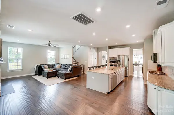 10024 Andres Duany DR, Huntersville, NC 28078
