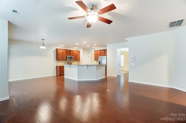 6623 Coral Rose RD, Charlotte, NC 28277
