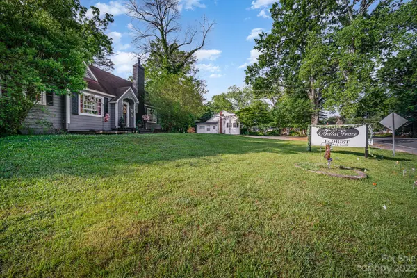 21000 N Main ST, Cornelius, NC 28031