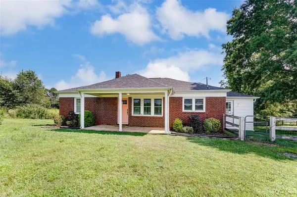 3286 Beal RD, Maiden, NC 28650