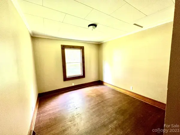 810 Iredell AVE S, Spencer, NC 28159