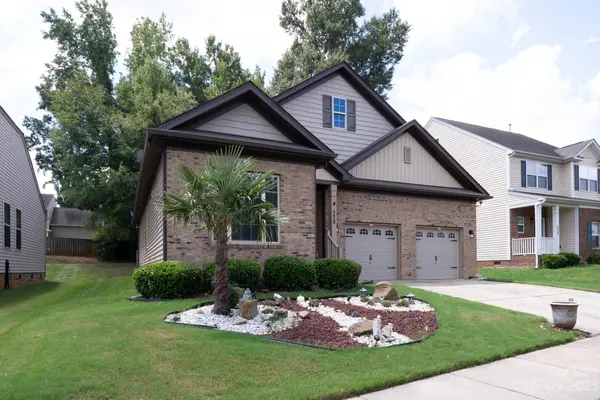 528 Rough Hewn LN #51, Rock Hill, SC 29730