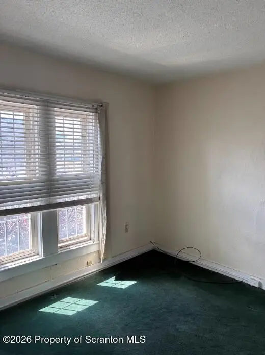 313 S Main  (Top Floor) AVE, Scranton, PA 18518