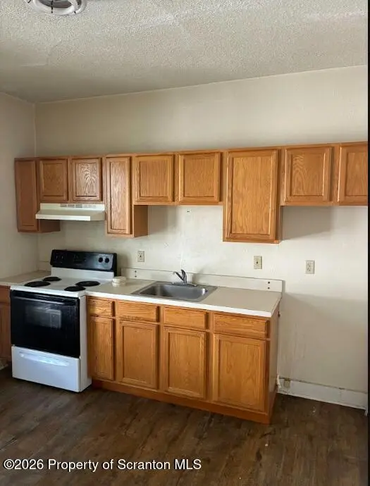 313 S Main  (Top Floor) AVE, Scranton, PA 18518