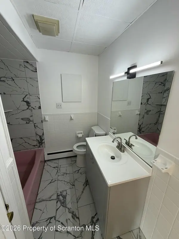 91 E Columbus AVE, Pittston, PA 18640