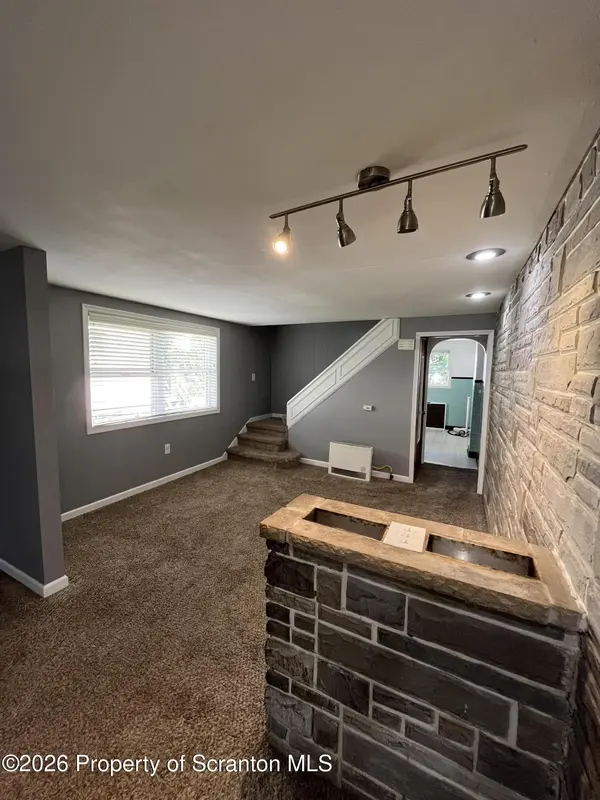 532 N Hyde Park AVE, Scranton, PA 18504