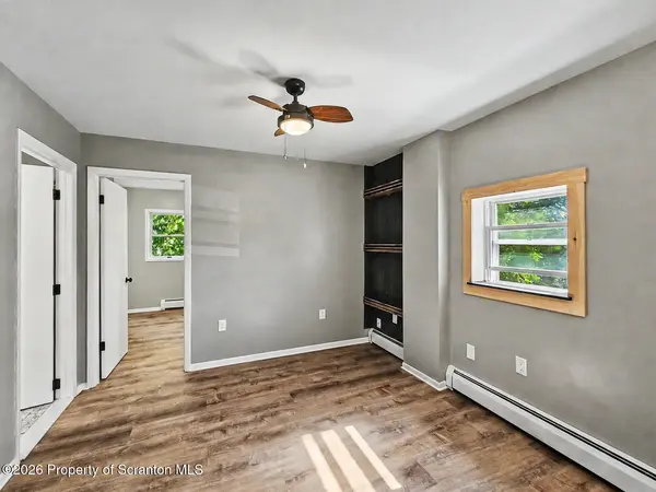 1314 Main ST #1, Dickson City, PA 18519