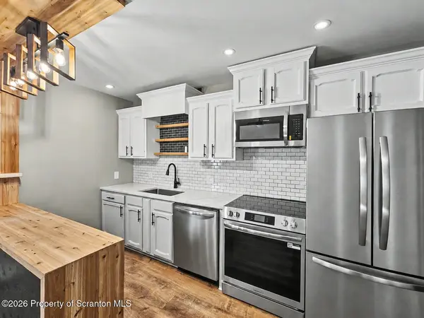 1314 Main ST #1, Dickson City, PA 18519