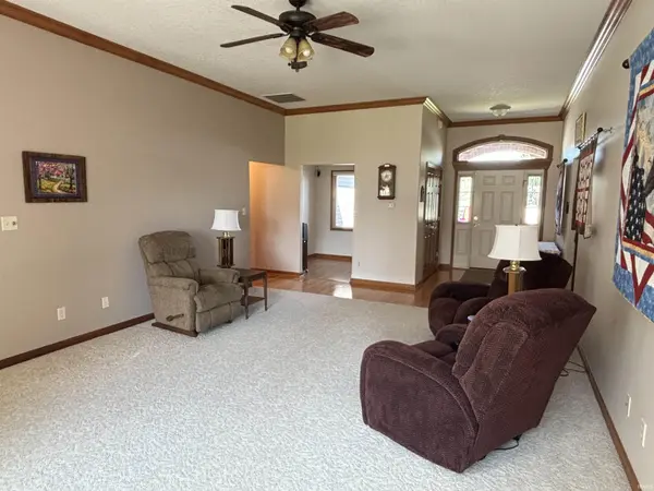 520 Cricketeer CT, Bluffton, IN 46714
