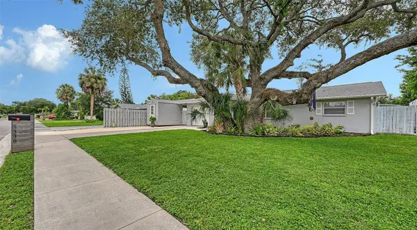 Address not disclosed, Sarasota, FL 34232