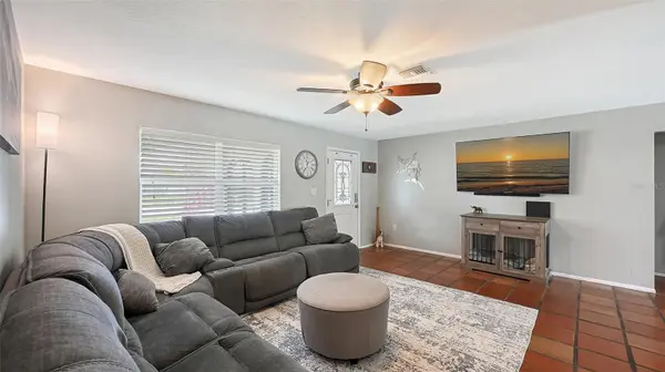 Address not disclosed, Sarasota, FL 34232