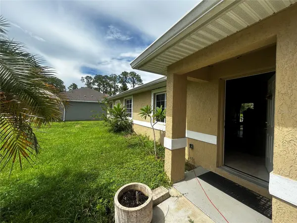 5584 WAGON WHEEL DR, North Port, FL 34291