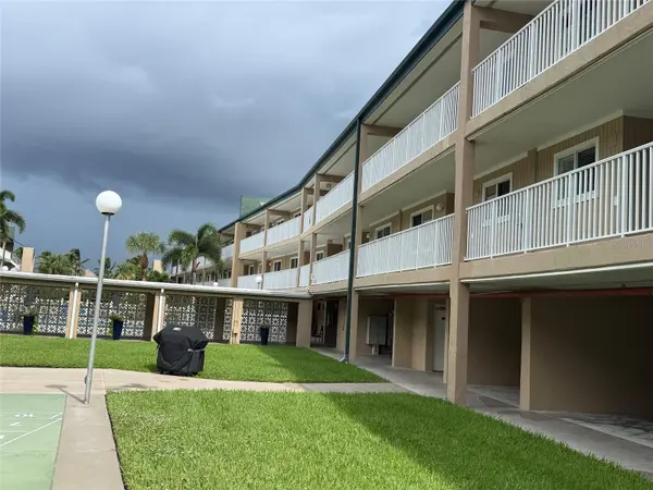 150 HARBORSIDE AVE #207, Punta Gorda, FL 33950