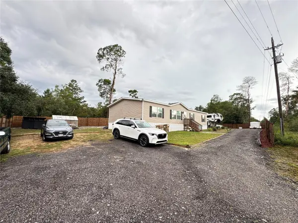 27590 COUNTY ROAD 42, Paisley, FL 32767