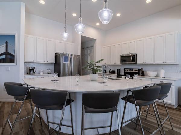 6136 BROAD OAK DR, Davenport, FL 33837