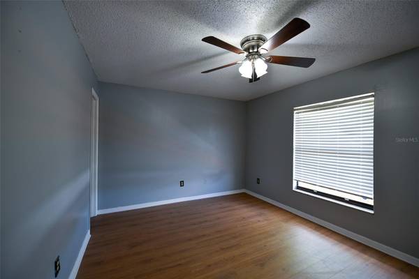 1621 SANDY POINT SQ #61, Orlando, FL 32807