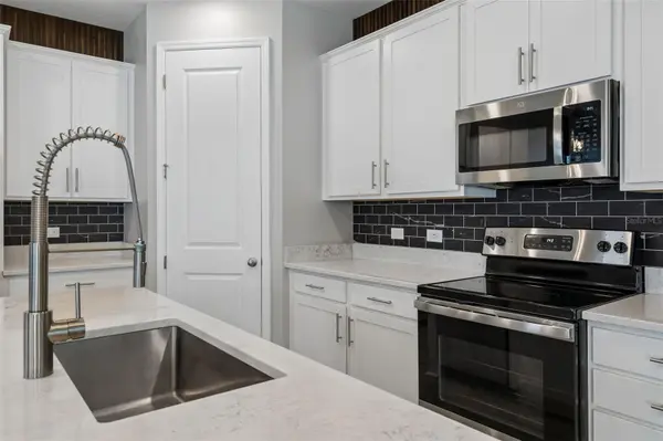 10321 CHURCH HAMMOCK RD, Leesburg, FL 34748